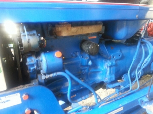 ขายFORD 6610 สวยมากอุปกรณ์ครบ ดันหน้า ผานหลัง ผาน7กับผาน3 สภาพดีพร้อมใช้งาน เอกสารพร้อมโอน