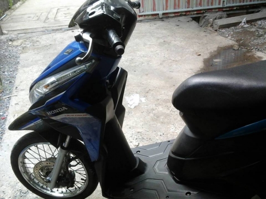 click I ปี 53 รถสวย เครื่องเดิมๆ ชุดสีสดๆ มีเล่ม เอกสารครบ