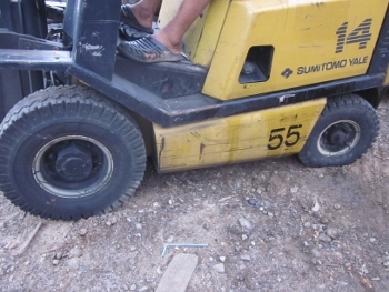 ขาย - รถยก โฟล์คลิฟต์ SUMITOMO: 1.5 ตัน เครื่อง ISUZU เสาสูง 3.5 เมตร