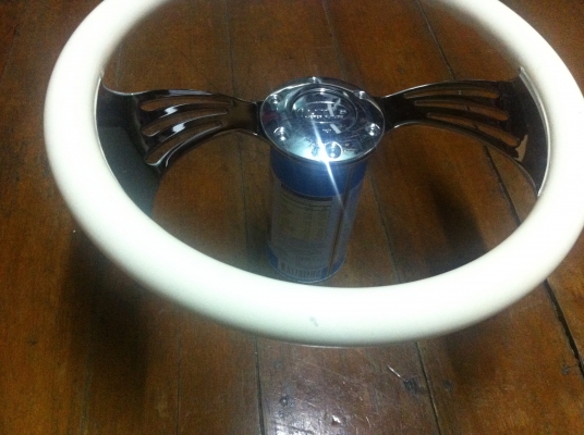 พวงมาลัยแต่ง จากญี่ปุ่น