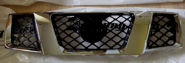 กระจังหน้า NISSAN NAVARA'07