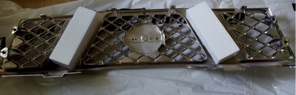 กระจังหน้า NISSAN NAVARA'07