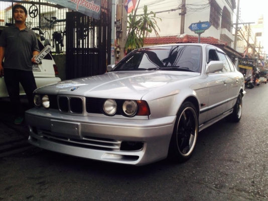 E34 vipสวยๆๆ เครื่อง2jz ติดแก๊สหัวฉีด พร้อมใช้ มาแล้วครับ E34 vipสวยๆๆ เครื่อง2jz ติดแก๊สหัวฉีด พร้อมใช้ มาแล้วครับ