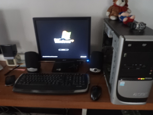 ขายคอมชุดยี่ห้อ Acer Aspire