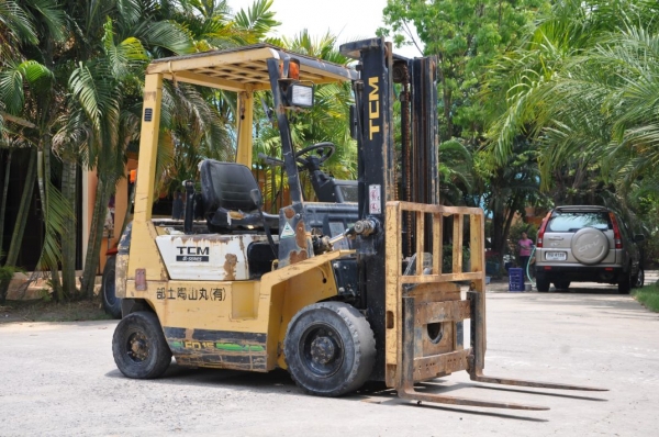 ขายFORKLIFT TCM1.5ตันครึ่ง(ดีเซล)(งาหมุน360องศา) สภาพสวยเดิมจากญี่ปุ่นยังไม่เคยใช้านในไทย 129,000เท่านั้น!!!