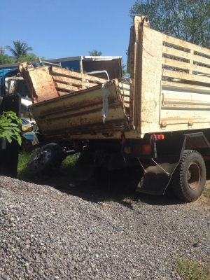 isuzu ดั้ม6ล้อ เครื่อง 210 isuzu ดั้ม6ล้อ เครื่อง 210