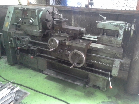 เครื่องกลึง ญี่ปุ่น ยี่ห้อ DAIDOKIKAI ขนาด 7 ฟุต รุ่นหนัก พวงมาลัยขวา เครื่องจักรสวยสมบูรณ์พร้อมใช้งาน