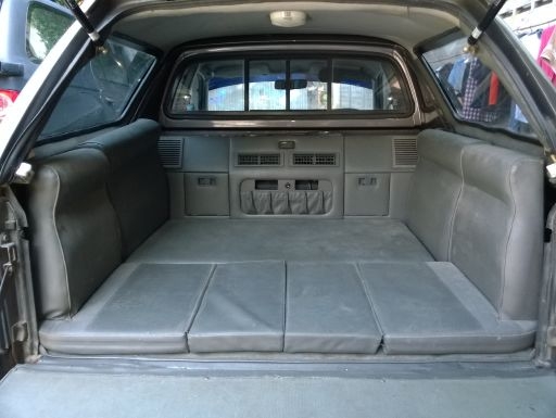 Nissan NV Queen cab1.6MTมือเดียว วิ่งน้อย เบาะญี่ปุ่น แอร์หน้าหลัง พวงมาลัยเพาเว่อร์