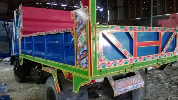 ขายด่วนisuzu locky175แรงเครื่องดี คัสซีสวยมาก คัสสีfrr กระบ3.6 ยาง825/16 แอร์เย็น ทะเบียนพร้อมโอน เบรกจิฟฟี่ ขายด่วนisuzu locky175แรงเครื่องดี คัสซีสวยมาก คัสสีfrr กระบ3.6 ยาง825/16 แอร์เย็น ทะเบียนพร้อมโอน เบรกจิฟฟี่