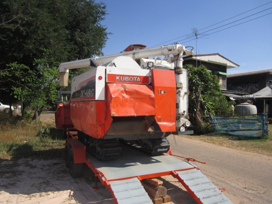 ขายรถเกี่ยวข้าว