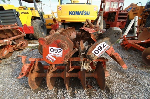 AUC Code 092 โรตารี่ 2 ชิ้น / ผานพรวน 3 ชิ้น ราคาเริ่มต้นการประมูล 20,000 บาท