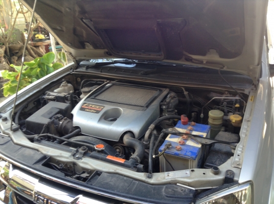 Isuzu dmax hilander 3.0 vgs turbo cab Isuzu dmax hilander 3.0 vgs turbo cab