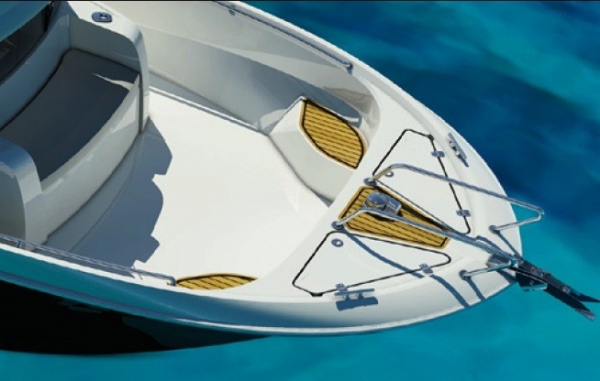 เรือ Barracuda 9 สนใจติดต่อ 090-2681-669