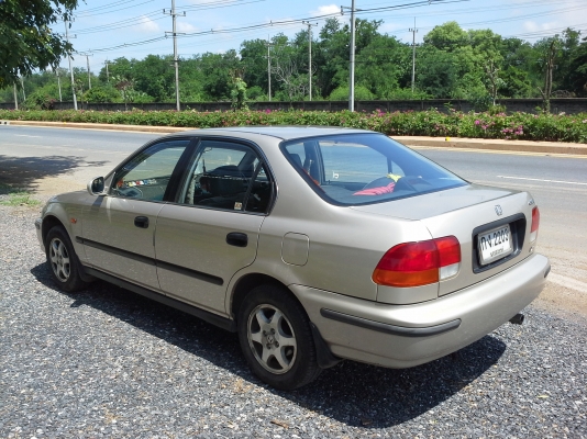 HONDA CIVIC 1.6 LXi MT ปี 98 โฉมตาโต HONDA CIVIC 1.6 LXi MT ปี 98 โฉมตาโต