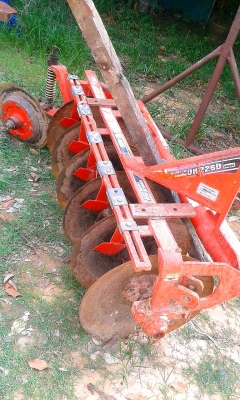 ผานพรวนตราช้าง DH226D