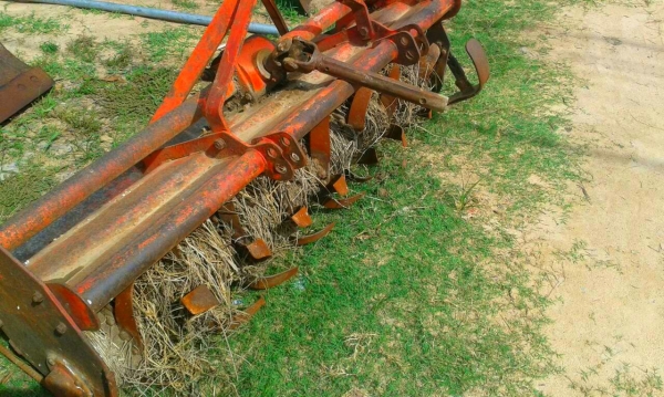 4.จอบหมุนตราช้าง1.6ตามสภาพพร้อมใช้ครับ