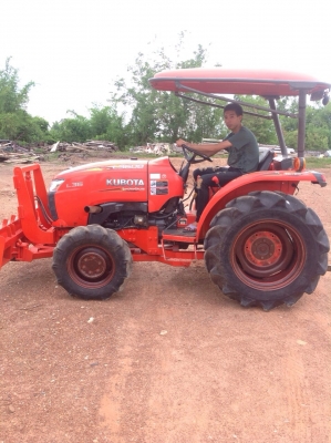 แทรกเตอร์คูโบต้า L3608 สภาพดีเยี่ยม เดิมๆ ทั้งคัน ขายพร้อมใบดันหน้าเเละ ผาน6ลากหลัง