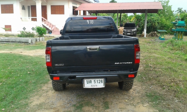 D-max Rodeo โฟร์วิน ตัวท็อป 3,000 เทอร์โบ