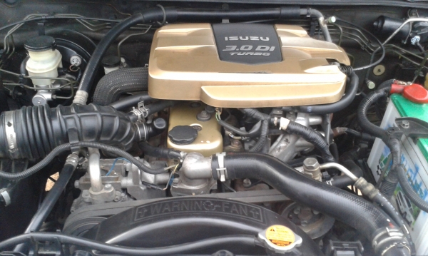 D-max Rodeo โฟร์วิน ตัวท็อป 3,000 เทอร์โบ