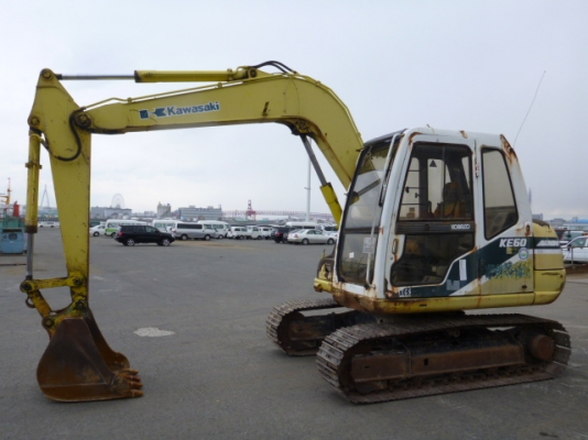 ขายรถแบคโฮเก่าญี่ปุ่น Kawasaki KE60-3 เหมือนกับ Kobelco SK60-3 100\% (Kobelco เป็นผู้ผลิต)