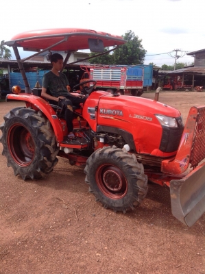 แทรกเตอร์คูโบต้า L3608 สภาพดีเยี่ยม เดิมๆทั้งคัน ขายพร้อม ใบดันหน้าและผานหลัง