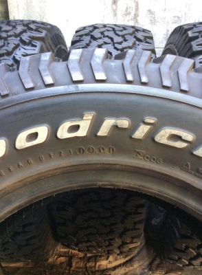 ขายยาง BF ALLTERRAIN 255-70-16 ปี11 ดอก99\% ครับ 1ชุดถูกๆ ขายยาง BF ALLTERRAIN 255-70-16 ปี11 ดอก99\% ครับ 1ชุดถูกๆ