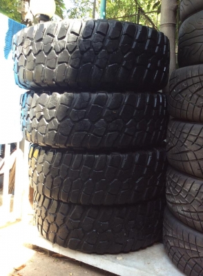 ขายยาง BF MUD KM2 315-75-16 ดอกหนา 1ชุดครับ ถูกๆ ขายยาง BF MUD KM2 315-75-16 ดอกหนา 1ชุดครับ ถูกๆ