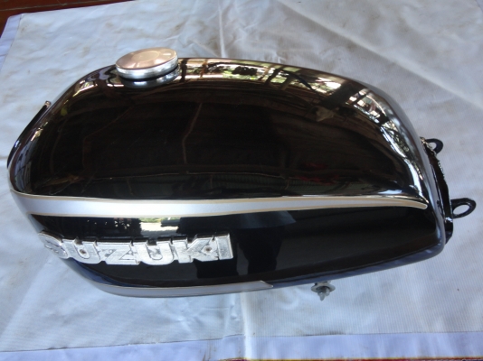 ขอบคุณพ.เสือครับ ถังน้ำมัน K-125 M.3  โทร.081-005-8785