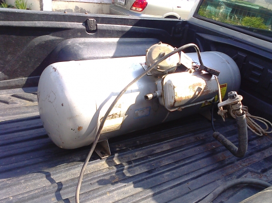 ขาย ชุดแก๊ส lpg ถัง58ลิตร  ขาย 4800 มิกเซอร์