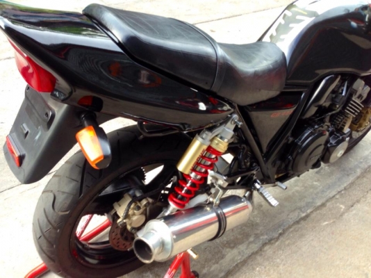 ต้ำพระราม2ขาย HONDA CB400ปี98 VS.S สำเนาทะเบียนแท้ๆต่อภาษีได้ทุกปี  การันตีเอกสาร