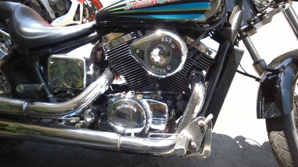 กรุณากรอกรายละเอียด...ขายชาโดว์ 400 ปี2000 อินวอยแท้ เครื่องติดขี่ได้ สภาพสวยๆ มีสองคัน ขายแพ๊คคู่ 120000 ติดต่อ 0811160919