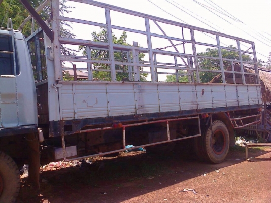 ขายรถบรรทุกหกล้อ ISUZU ROCKY เครื่อง 6BG1-165 แรง FRR12LA เบรคจิฟฟี่ พวงมาลัยพาวเวอร์ ทะเบียนพร้อม