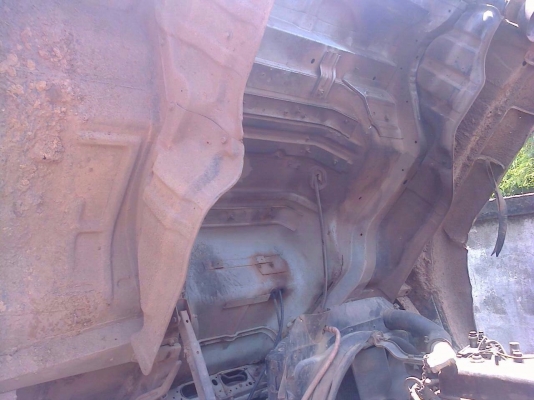 ขายรถบรรทุกหกล้อ ISUZU ROCKY เครื่อง 6BG1-165 แรง FRR12LA เบรคจิฟฟี่ พวงมาลัยพาวเวอร์ ทะเบียนพร้อม