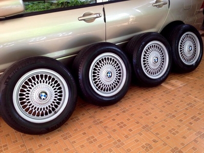 แม็กซ์ BMW E36 ยางมิชลิน Primacy ดอกสวยยาง 90\%ตามรูป พร้อมวิ่ง ตจว ส่งได้ Tel.085-150-9040..P