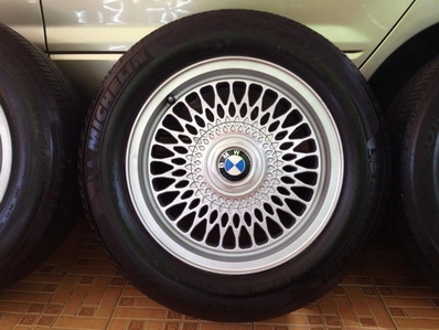 แม็กซ์ BMW E36 ยางมิชลิน Primacy ดอกสวยยาง 90\%ตามรูป พร้อมวิ่ง ตจว ส่งได้ Tel.085-150-9040..P