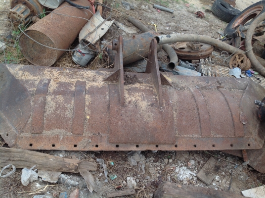 ขายบุ้งกี๋กวาดบ่อpc200