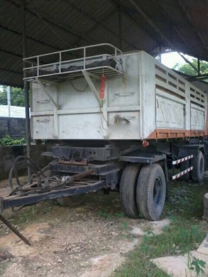 ขายหาง สามมิต 2 เพลา.  ปี 40  สนใจติดต่อ 081 - 6079515