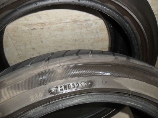 ยาง 215/45R17 ปี12 สวยๆ 4 เส้น ราคา 2800 บาท