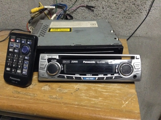 เครื่องเล่น DVD panasonic พร้อมรีโมท 900 บาท