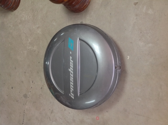 ขายกล่องไส่ยางอะไห่ลเเลนครุยเซอร์