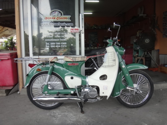 ขายc70c100โกดังรถโบราณมาใหม่สวยๆอีก3คันเครื่องดรีมมีทะเบียนโอนอยู่กทมบางแค(ร้านโบราณคลาสสิคเจ้าเก่า)ไลท์บางแคหรือปอบางแคโทร0897661966