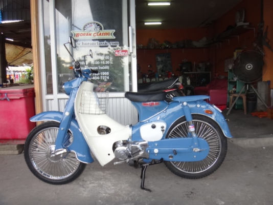 ขายc70c100โกดังรถโบราณมาใหม่สวยๆอีก3คันเครื่องดรีมมีทะเบียนโอนอยู่กทมบางแค(ร้านโบราณคลาสสิคเจ้าเก่า)ไลท์บางแคหรือปอบางแคโทร0897661966