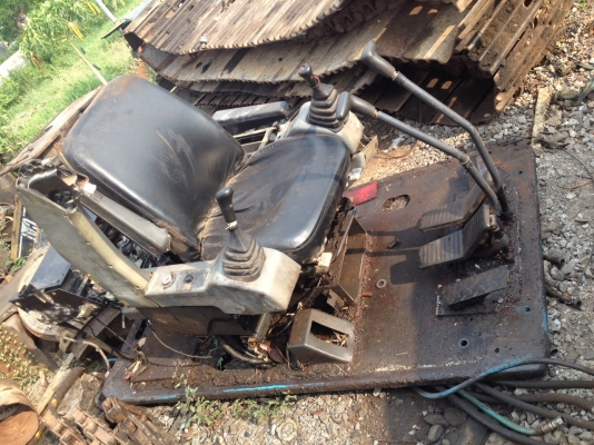 ขาย คอนโทนมือ พร้อมแผ่นพื้น KOBELCO มารคไฟล์