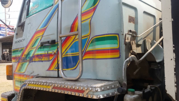 ISUZU-10ล้อ.เพลาเดียว.เครื่อง240.ครัชซีจ้มโบ้ช่วงล่างใหญ่.สภาพสวยพร้อมใช้.ราคา.780.000บ ISUZU-10ล้อ.เพลาเดียว.เครื่อง240.ครัชซีจ้มโบ้ช่วงล่างใหญ่.สภาพสวยพร้อมใช้.ราคา.780.000บ