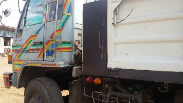 ISUZU-10ล้อ.เพลาเดียว.เครื่อง240.ครัชซีจ้มโบ้ช่วงล่างใหญ่.สภาพสวยพร้อมใช้.ราคา.780.000บ ISUZU-10ล้อ.เพลาเดียว.เครื่อง240.ครัชซีจ้มโบ้ช่วงล่างใหญ่.สภาพสวยพร้อมใช้.ราคา.780.000บ