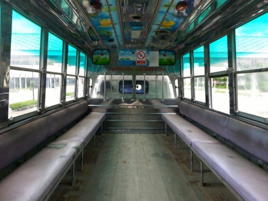 รถฮีโน่ 6 ล้อ ทูโถ่  /  135 แรงม้า. ปี 53  ( รถวิ่ง 21x,xxx กม. )   สนใจติดต่อ 081 - 6079515