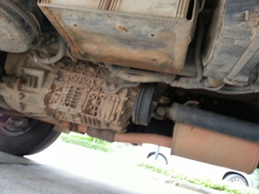 รถฮีโน่ 6 ล้อ ทูโถ่  /  135 แรงม้า. ปี 53  ( รถวิ่ง 21x,xxx กม. )   สนใจติดต่อ 081 - 6079515