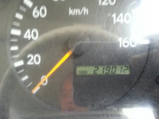 รถฮีโน่ 6 ล้อ ทูโถ่  /  135 แรงม้า. ปี 53  ( รถวิ่ง 21x,xxx กม. )   สนใจติดต่อ 081 - 6079515