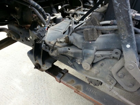 รถฮีโน่ 6 ล้อ ทูโถ่  /  135 แรงม้า. ปี 53  ( รถวิ่ง 21x,xxx กม. )   สนใจติดต่อ 081 - 6079515