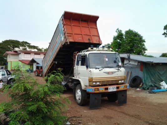 ขาย10ล้อซูโม่227  2เพลาดั้มสวยเดิมเครื่องEM100ปี91